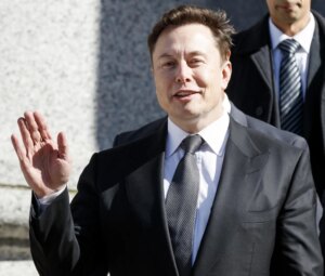 Сопственикот на Тесла, Илон Маск, во ненајавена посета на Кина
