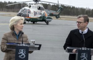 Фон дер Лајен ја посети затворената финско-руска граница: Ова е безбедносно прашање за целата ЕУ