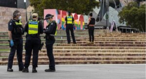 Австралиската полиција уби тинејџер поради напад кој укажува на тероризам