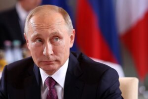 Членките на ЕУ не би требало да присуствуваат на инаугурацијата на Путин, порача Борел