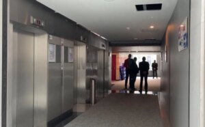Полицијата изврши претрес во бриселската канцеларија на европратеникот од АфД, Максимилијан Крах