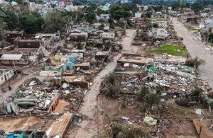 Најмалку 107 луѓе го загубија животот во поплавите во Бразил, Владата вети девет милијарди евра за обнова на Рио Гранде до Сул