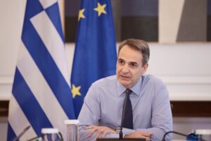 Мицотакис: Провокативна, незаконска и недозволива иницијатива од новата претседателка на Северна Македонија