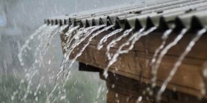 ЦУК: Поплавени подруми и гаража во охридско од поројниот дожд