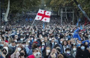 Речиси 200 невладини организации во Грузија најавија непочитување на законот за „странско влијание“